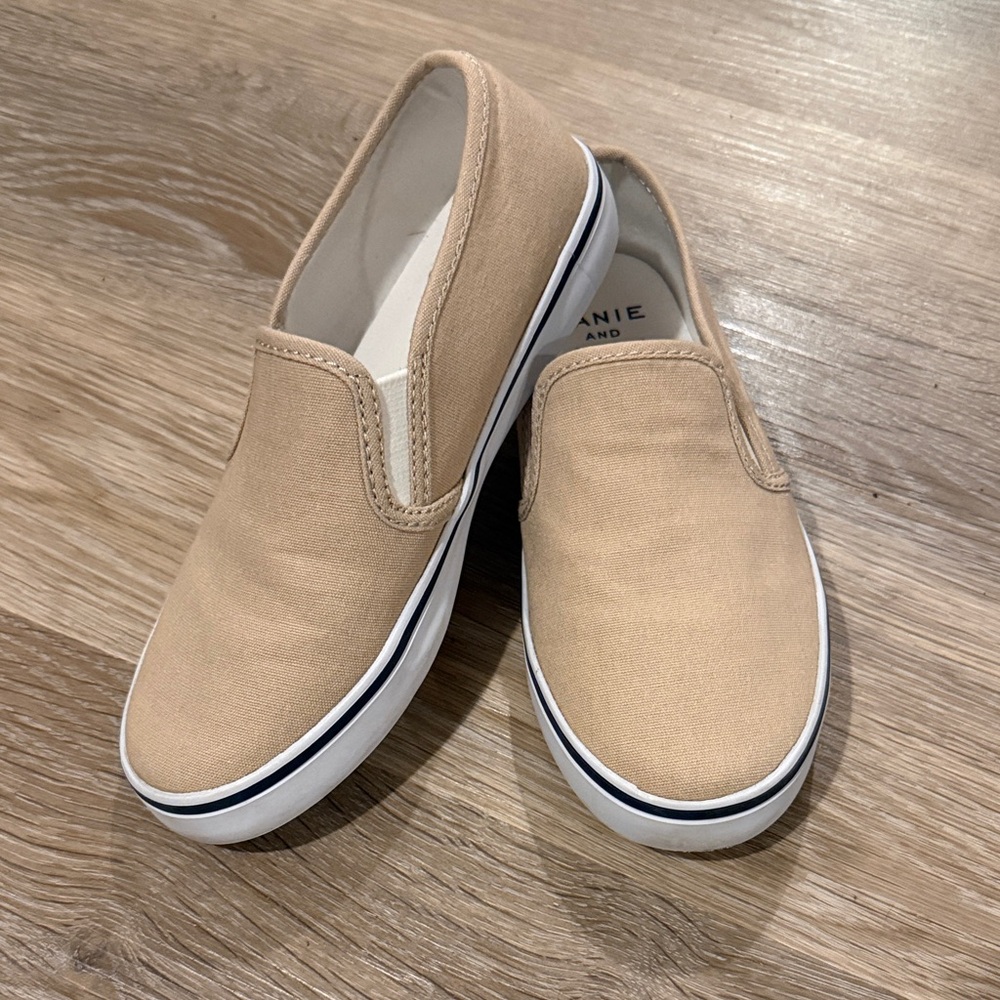 Janie and Jack Linen with Navy Stripe Loafer